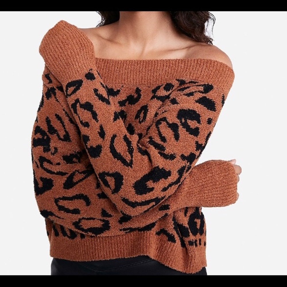 Goodnight Macaroon Leopard Print Sweater